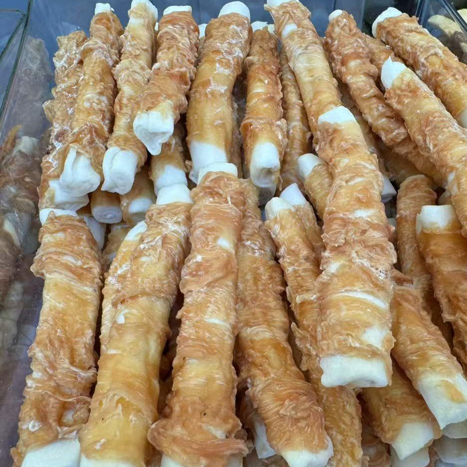 Natural Dog Snack Designed for Training Rewards Using Pure Meat Chew Treats