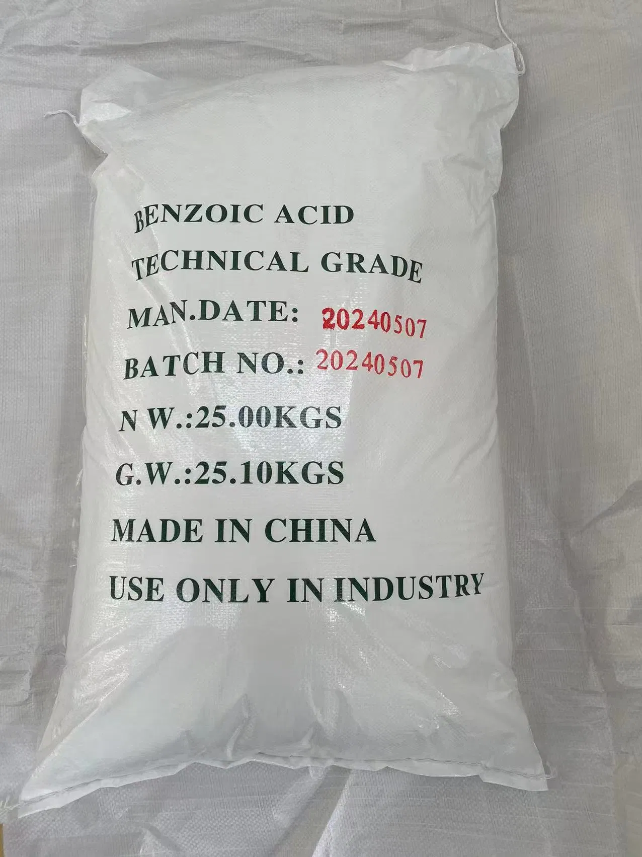 High Purity Feed Grade Benzoic Acid 99% Crystalline Powder