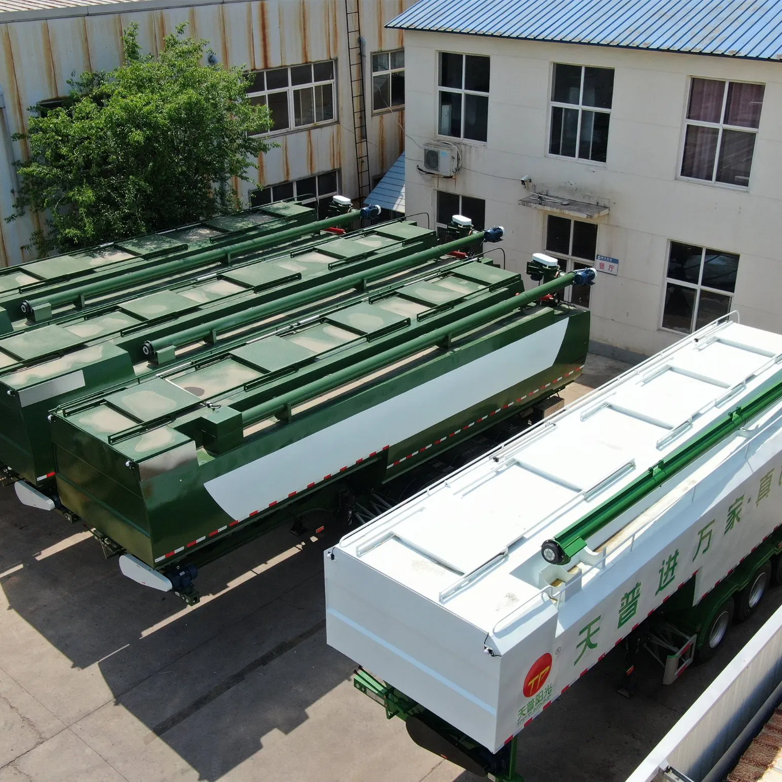 Factory Direct Customized Truck Equipment for Bulk Grain Carrier and Feed Transport