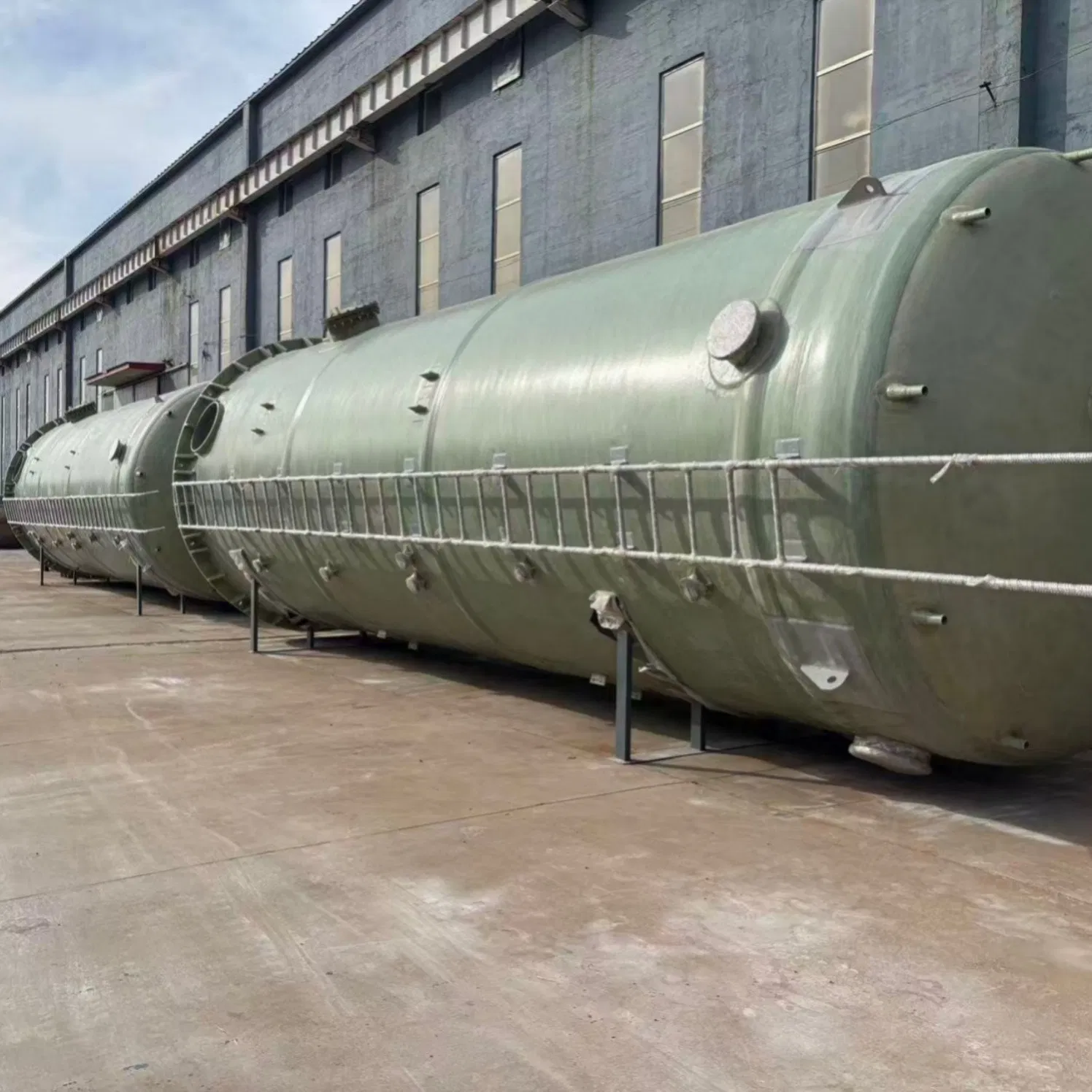 High Capacity Fiberglass Reinforced Plastic Tank for Aquaculture Water and Fish Feed Storage