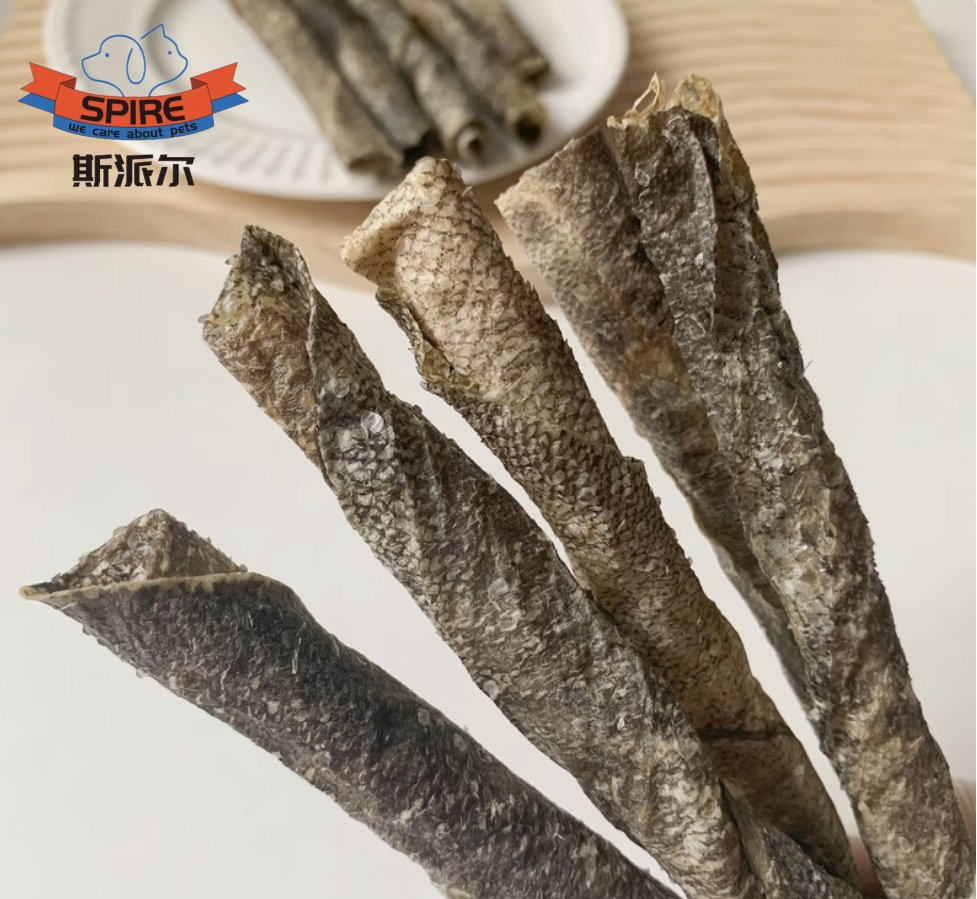 Custom Package Spire Pet Supply Food Factory Deep Sea Cod Skin Stick for Cat Dog Treats