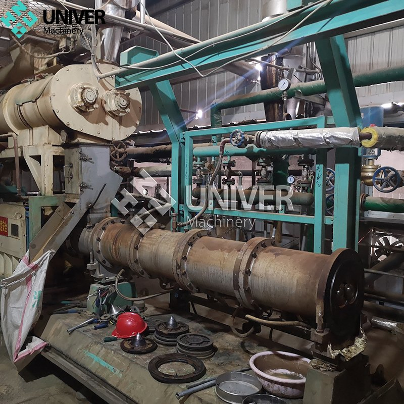 Small Scale Floating Fish Feed Fish Food Production Line Shrimp Feed Pellet Making Extruder Machine