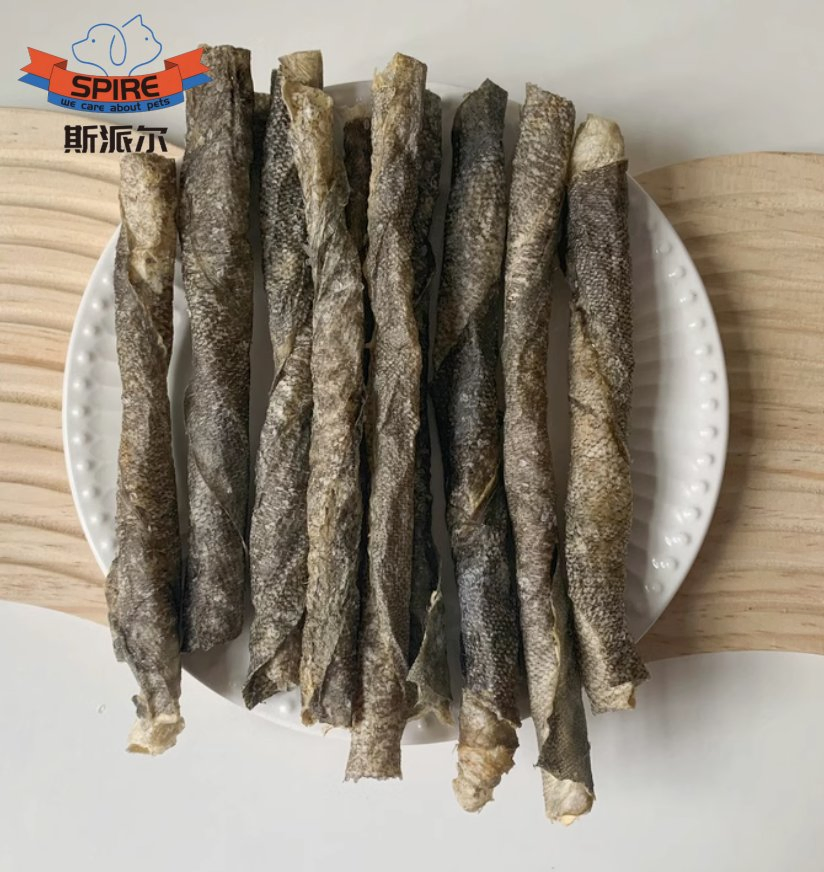 Custom Package Spire Pet Supply Food Factory Deep Sea Cod Skin Stick for Cat Dog Treats