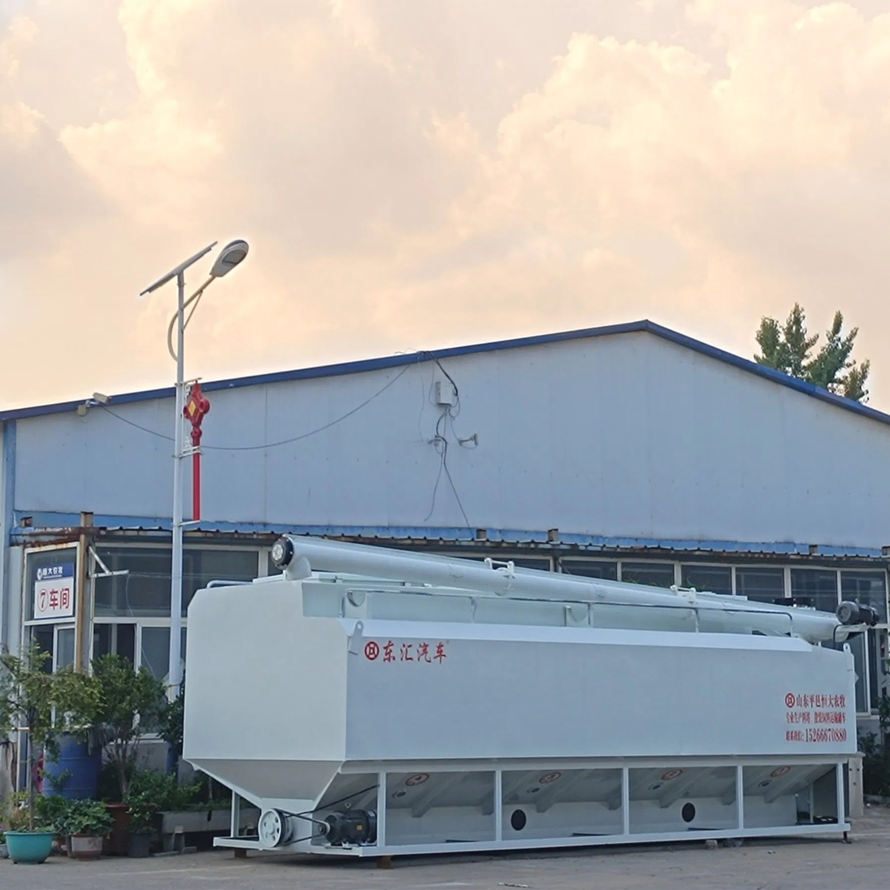 Factory Direct Customized Truck Equipment for Bulk Grain Carrier and Feed Transport