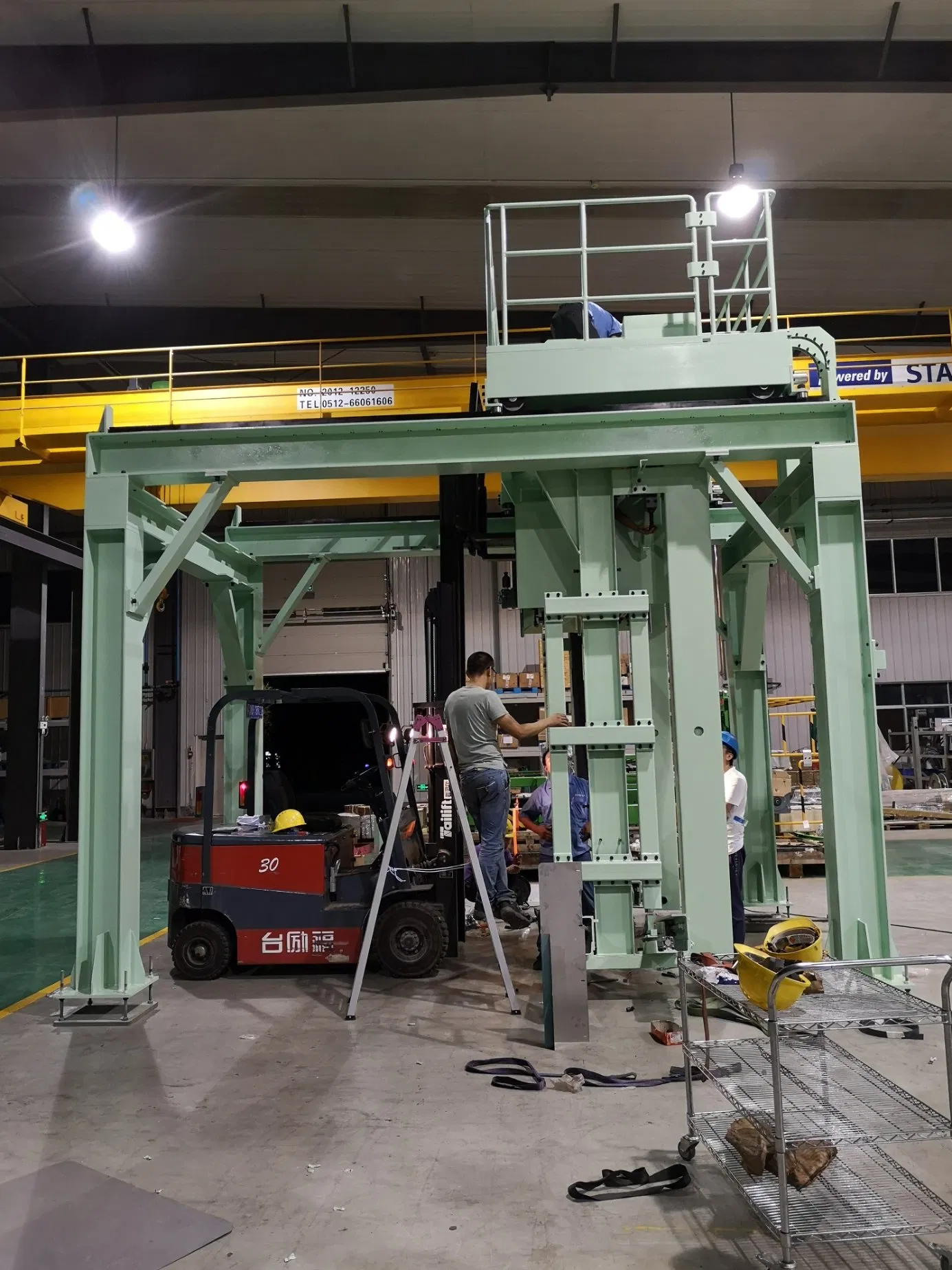 Custom CNC Machining Services for Stainless Steel, Carbon Steel &amp; Aluminum, Precision Milling, Turning, Sheet Metal Fabrication &amp; Welding