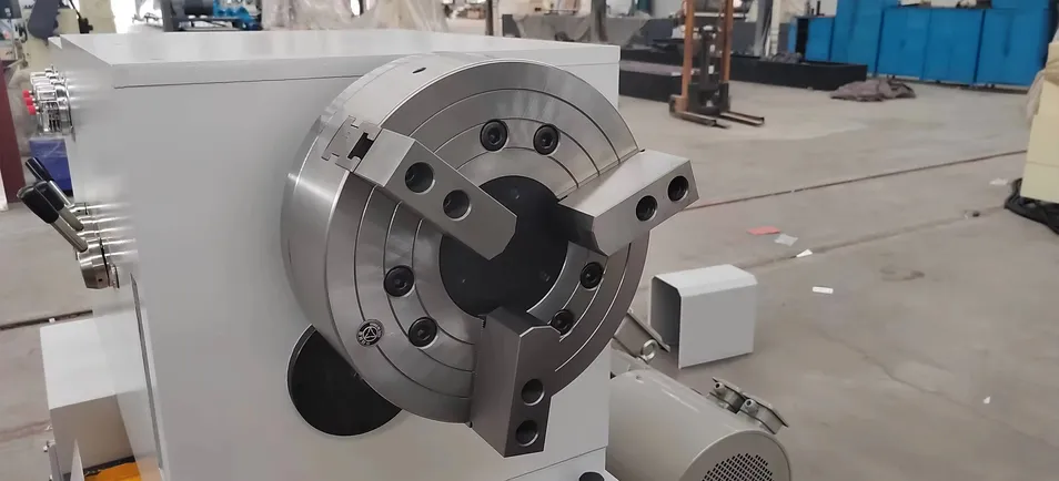Three-jaw chuck