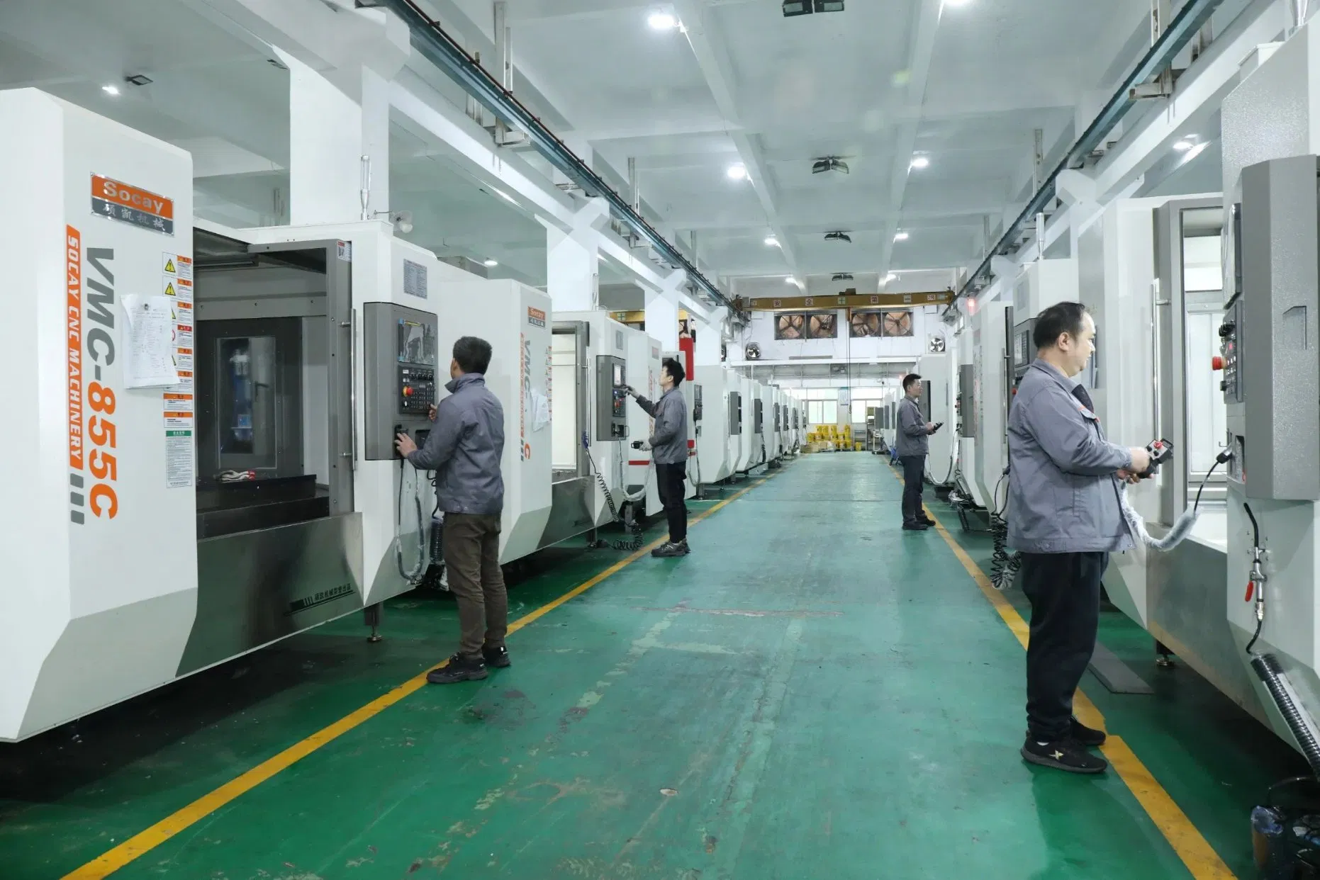 Socay Precision Machinery High Speed 3 Axis CNC Milling Machine Center for Sale China Vertical Machining Center System Optional