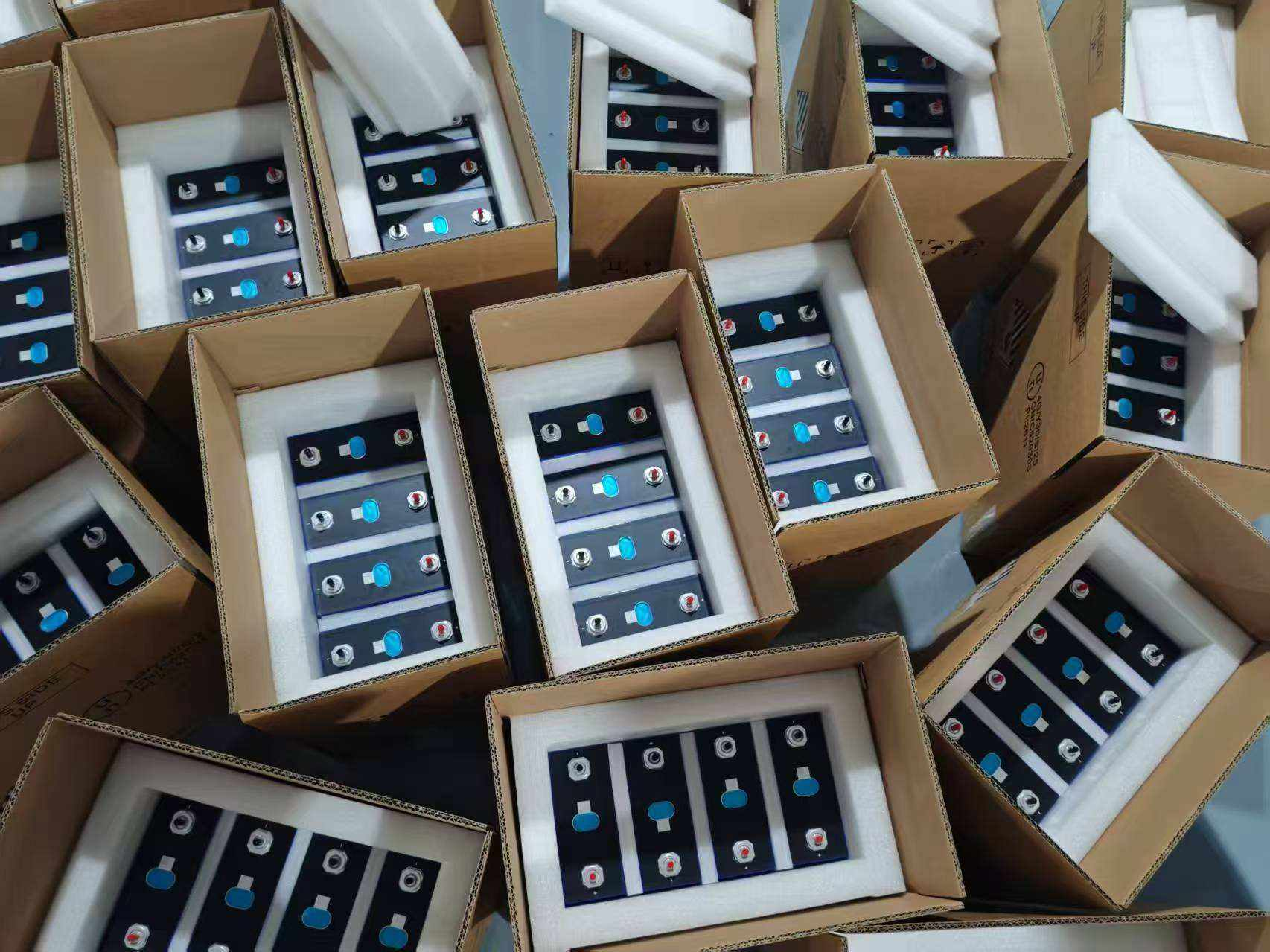 EU Prismatic Lifepo4 Battery Cell Catl 310Ah Lifepo4 Catl Cells 314ah 280Ah 302ah Lifepo4 Lithium Iron Phosphate Battery Catl