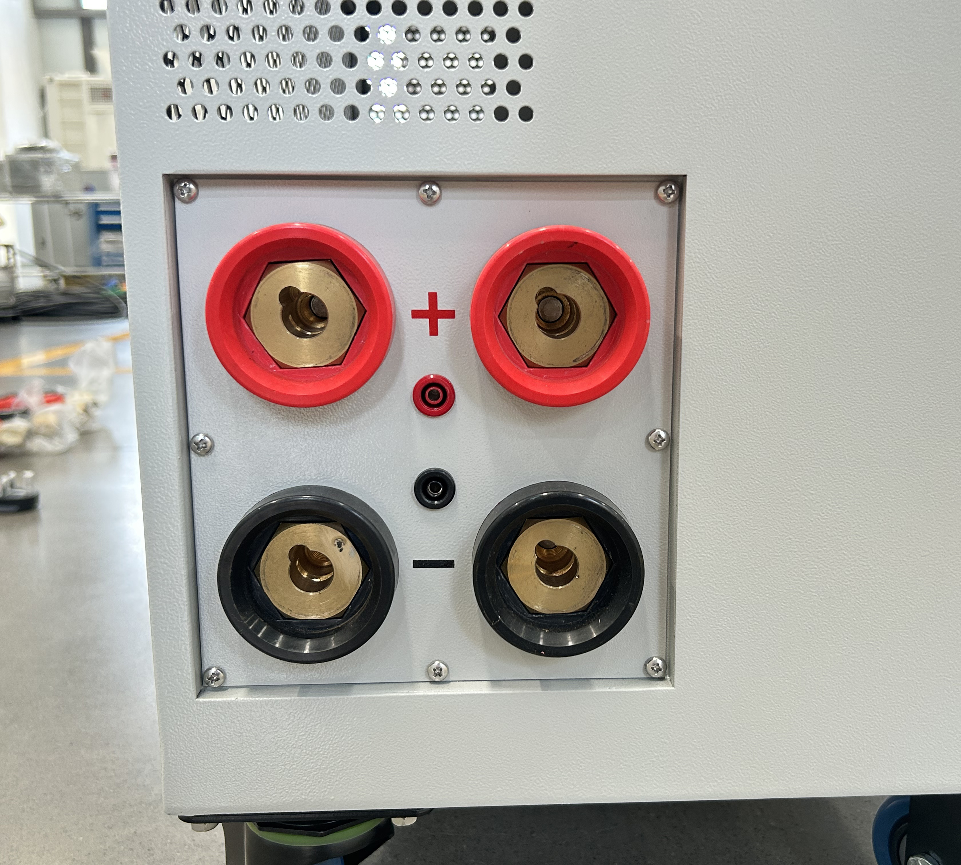 Best Selling Discharger DC 48V 600A Load Bank Battery Tester