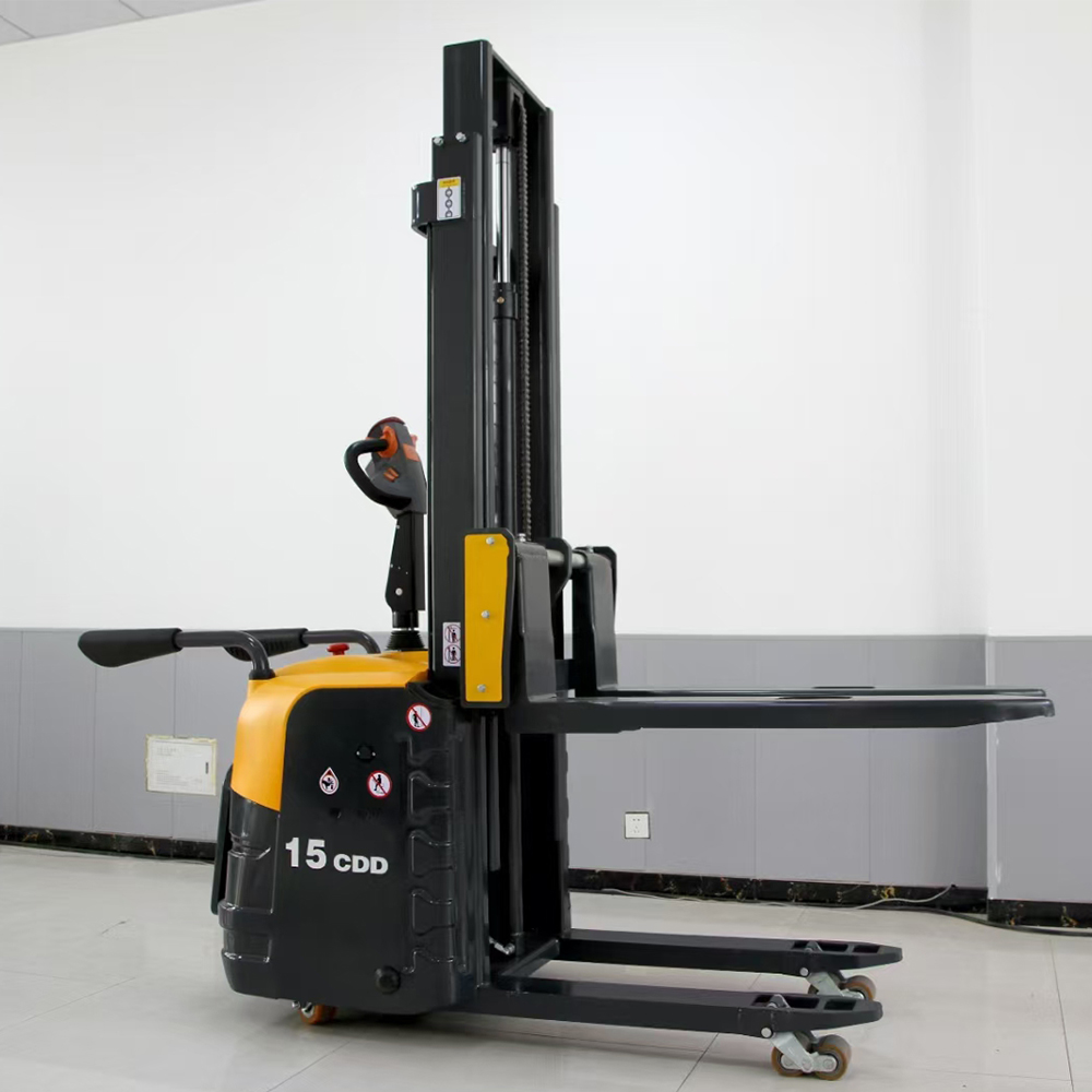 China Factory Mini Pallet Fully Electric Stacker 1.5Ton 2Ton Reach Stacker Battery Stacker For Warehouse Use