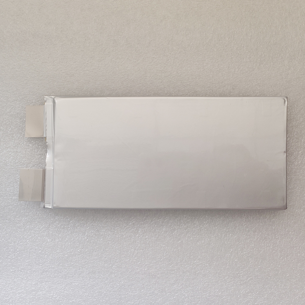 Solid State Graphene High Energy Density Lipo Battery Cell 3.7V 16Ah 22Ah 27Ah 30Ah 32Ah 67Ah 74Ah 108Ah 10C Single Cell