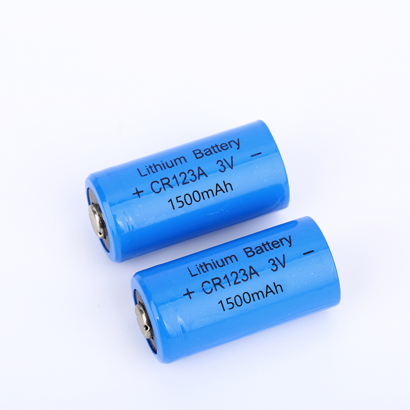 Long Shelf Life CR123A 3V 1500mAh Primary Lithium Battery Cell Thionyl Chloride for Industrial Devices in Stock