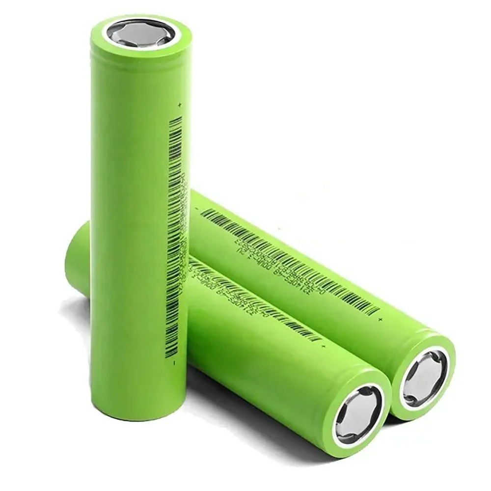 New Grade a Cylindrical Lithium Cells 32140 3.2V 15Ah Low and High Temperature Energy Storage Battery