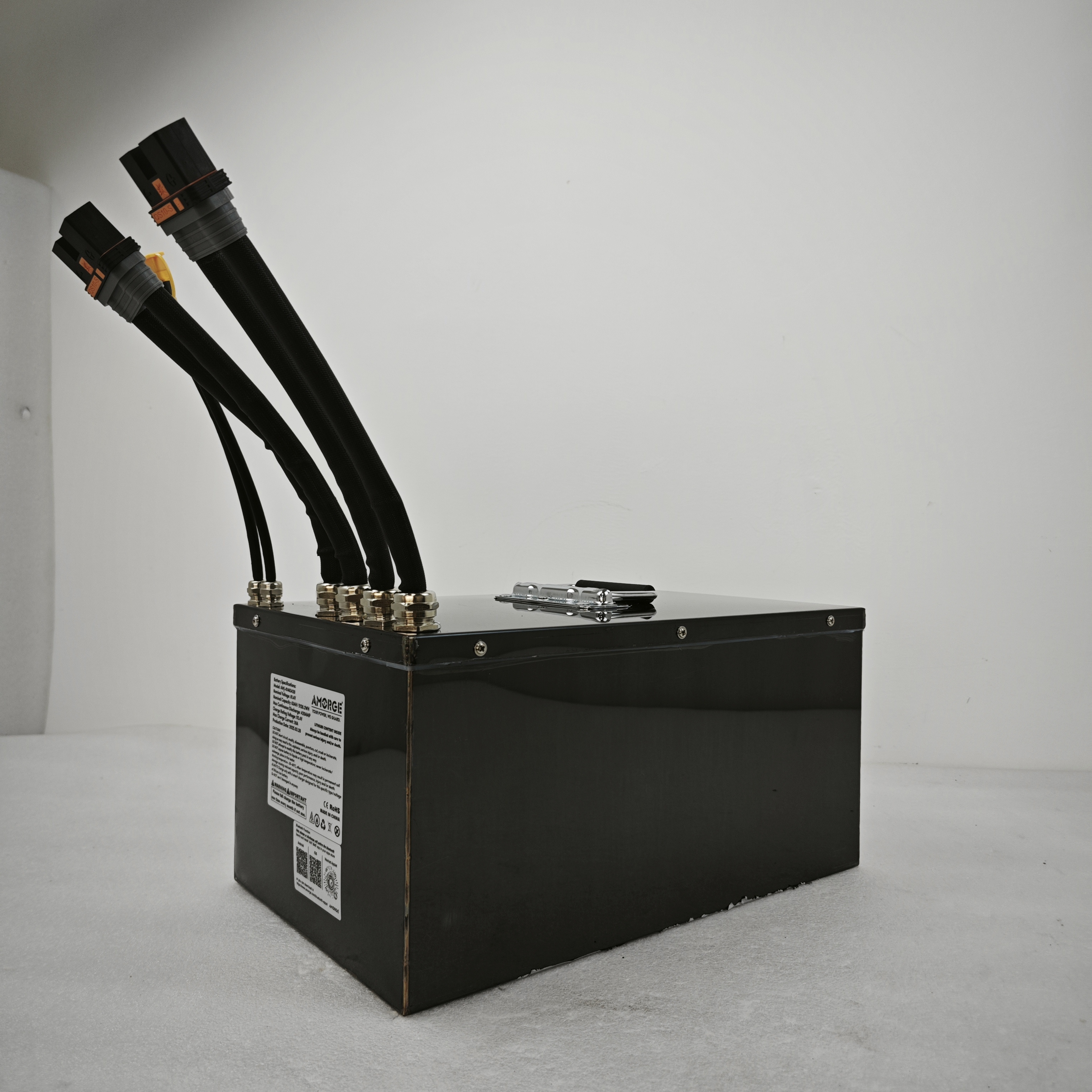 Customized Batteries 12V 24V 48V 60V 72V 81.4V 86.4V 96V 63AH 420AMP Lithium Titanate Pack