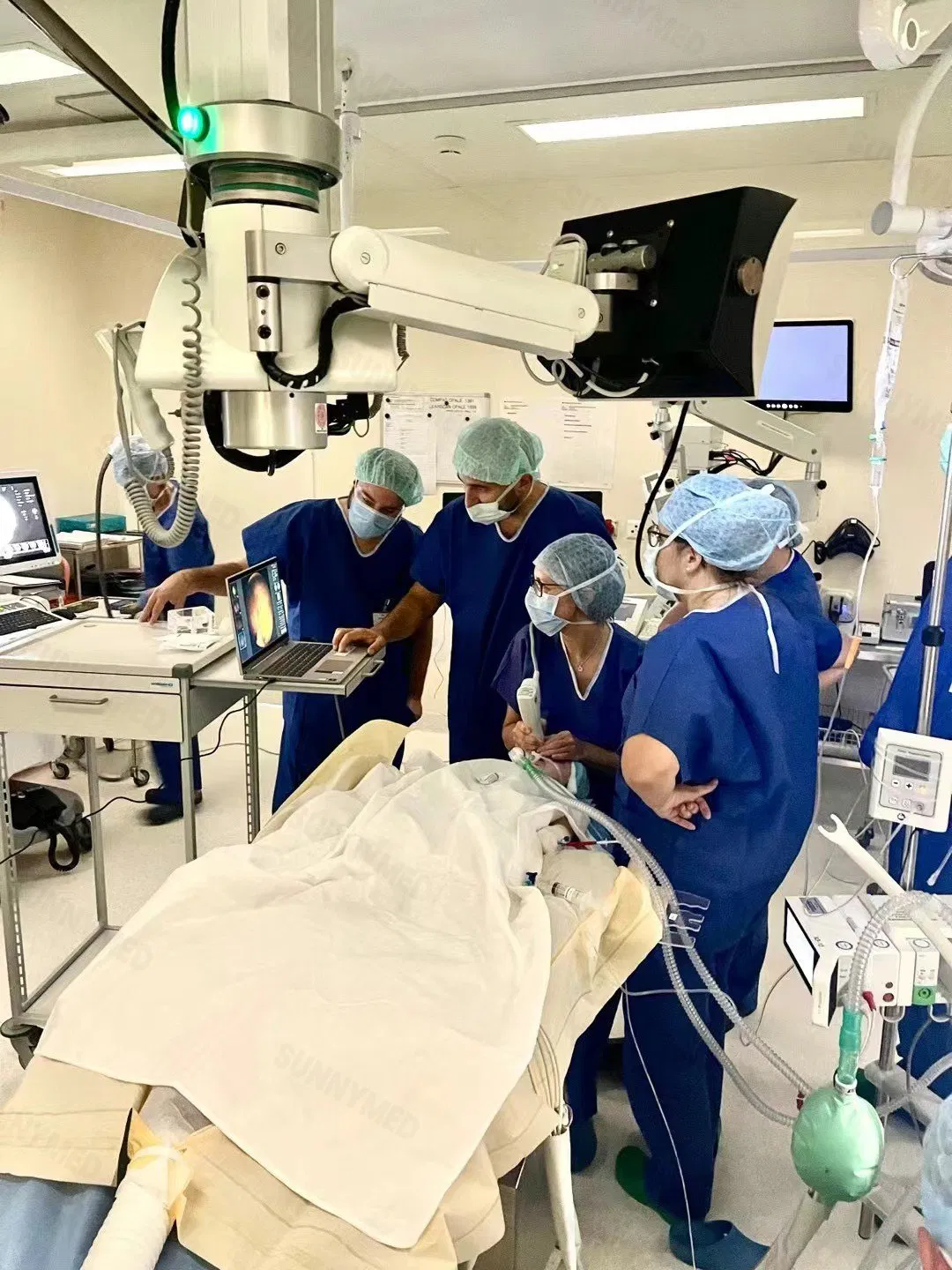 Sy-V095 Pediatric Wide Field Color Retinal Camera with Built-in Fluorescein Angiography