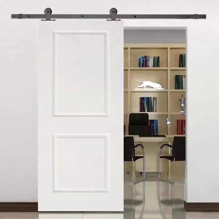 أبواب خشبية صلبة منزلقة