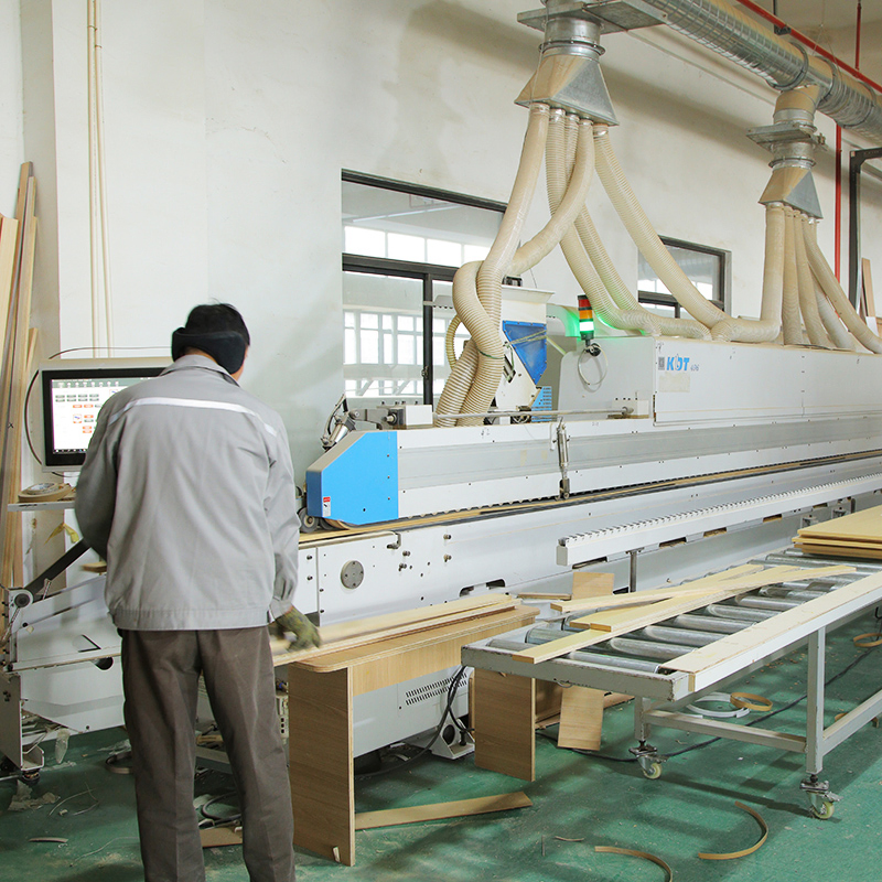 أبواب PVC والخشب الصلب للإيجارات - خطوط أنيقة، أسلوب حديث، مباشرة من المصنع