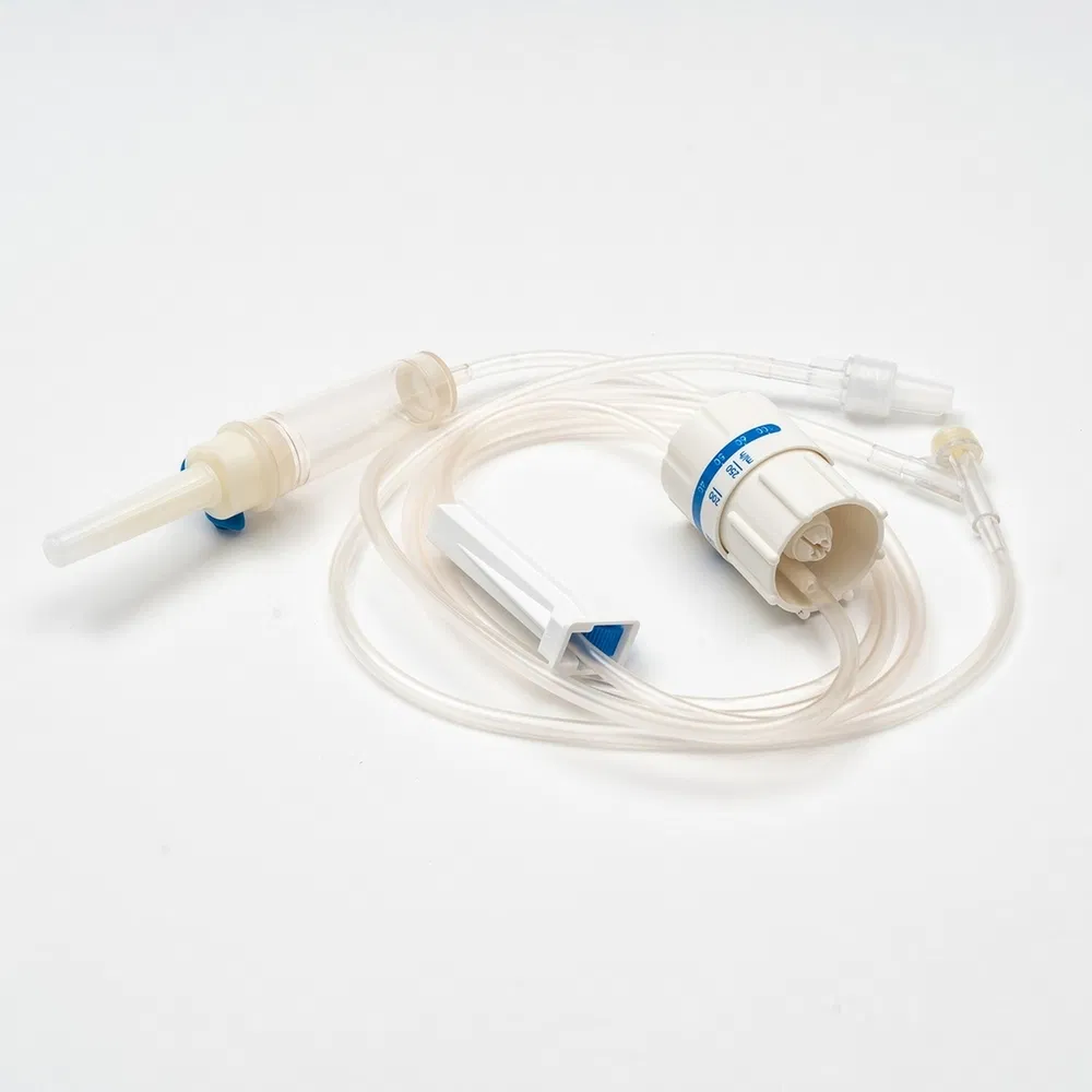 Conjunto de infusión intravenosa de precisión médica para adultos para la unidad de cuidados intensivos