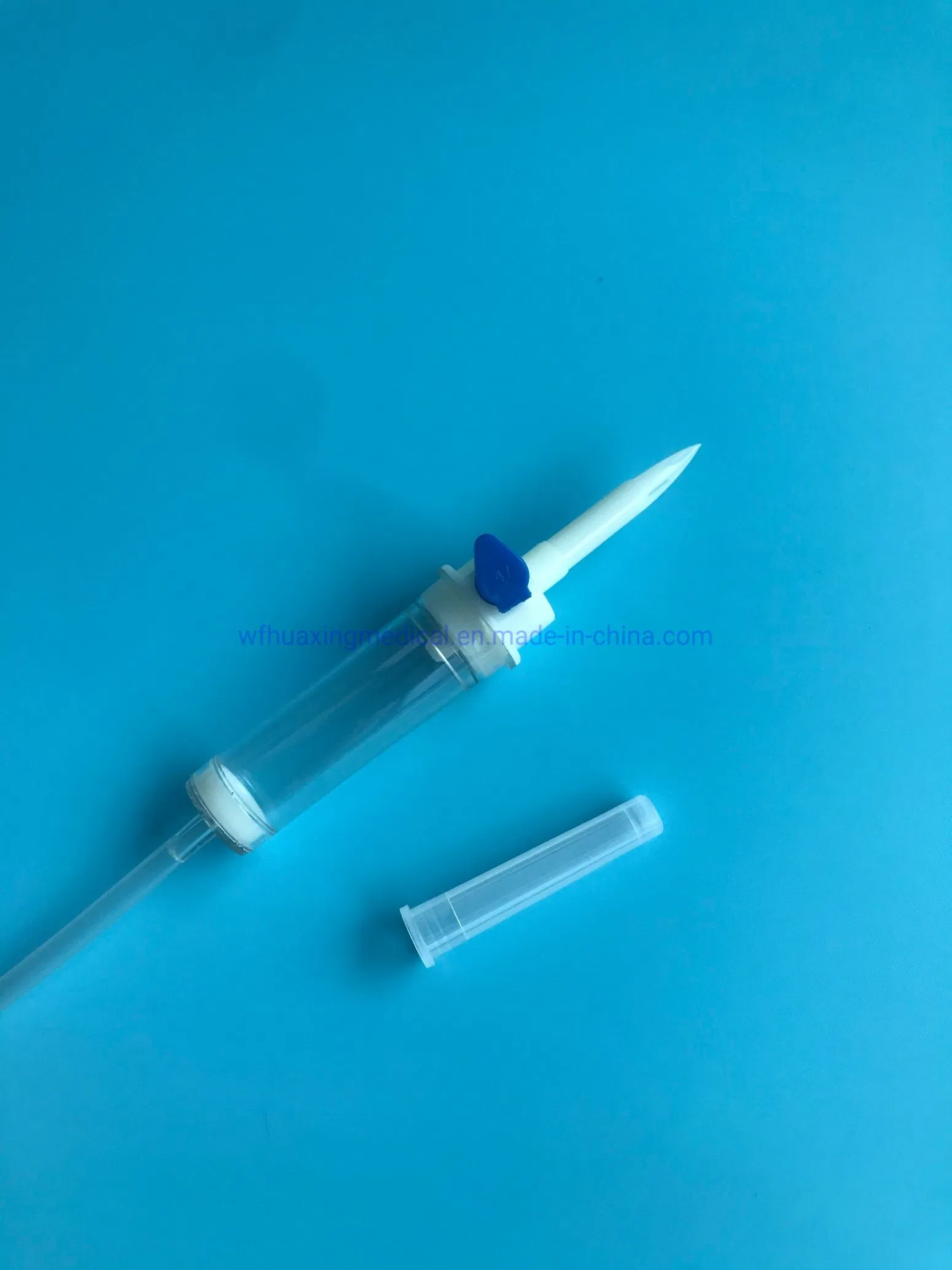 Juego desechable de infusión IV con filtro (nuevo)
