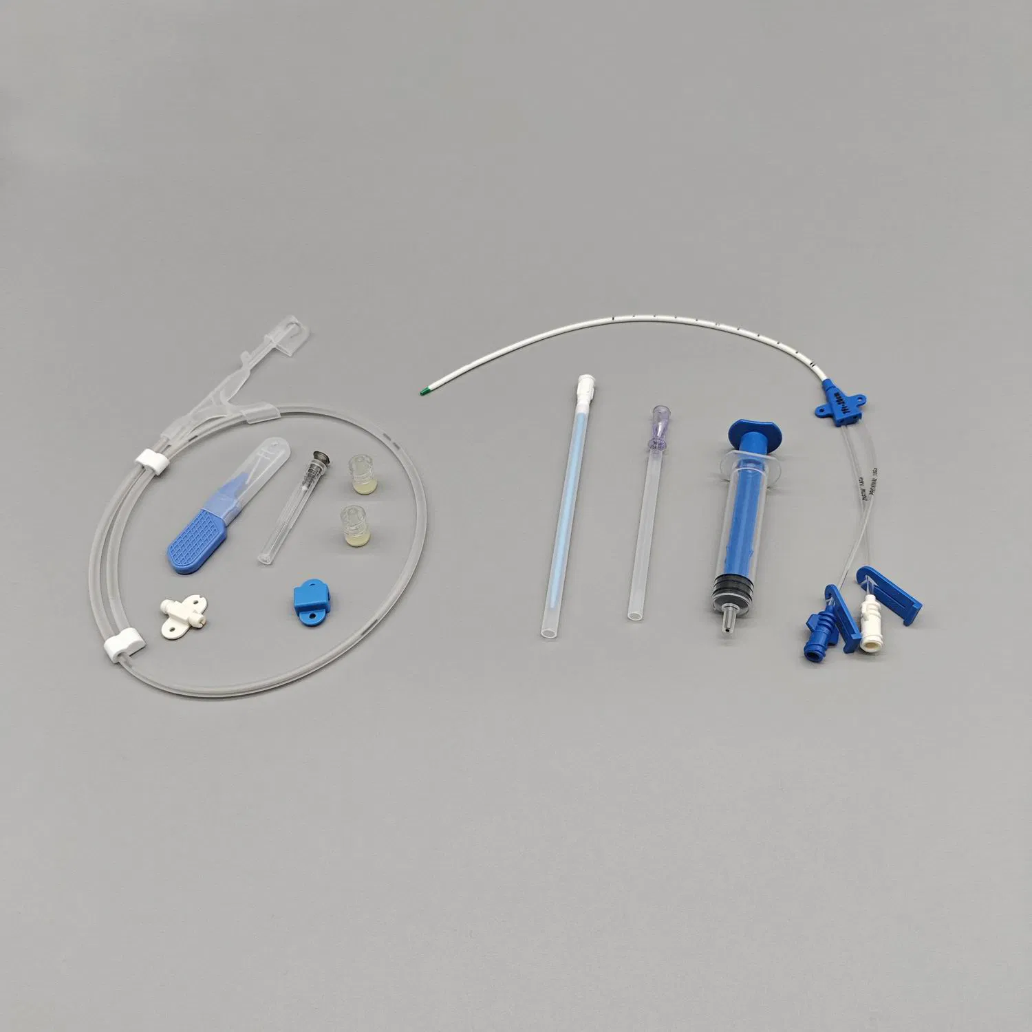 Kit de catéter de doble lumen para inserción percutánea