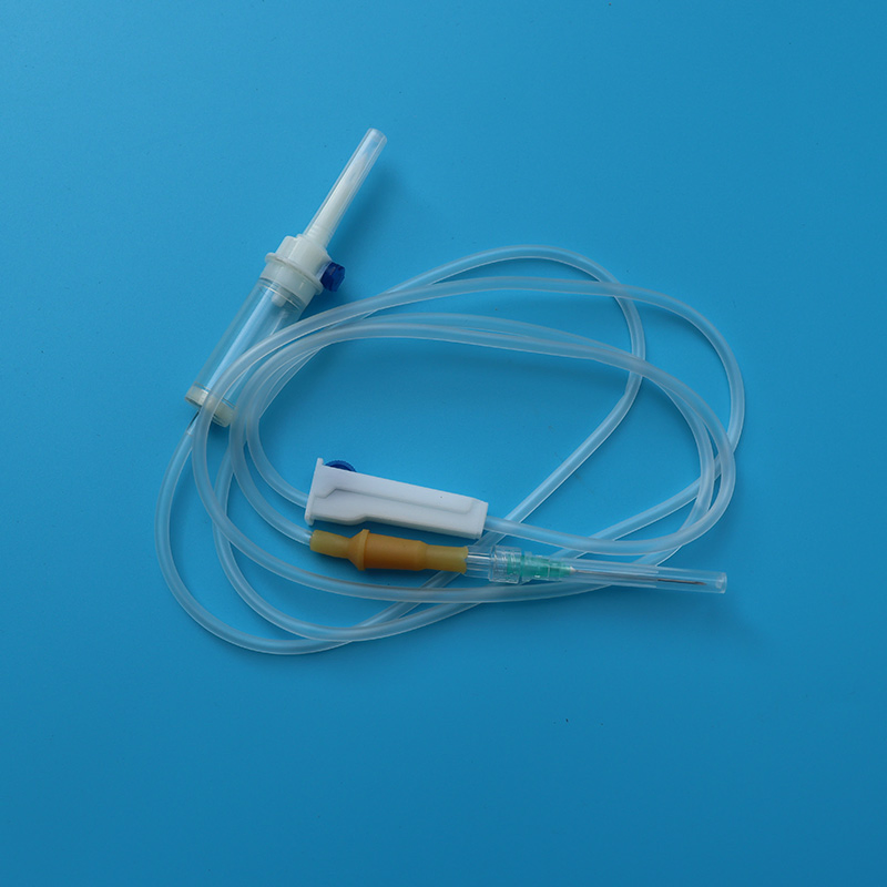 Juego de infusión por gravedad desechable para adultos y pediátricos