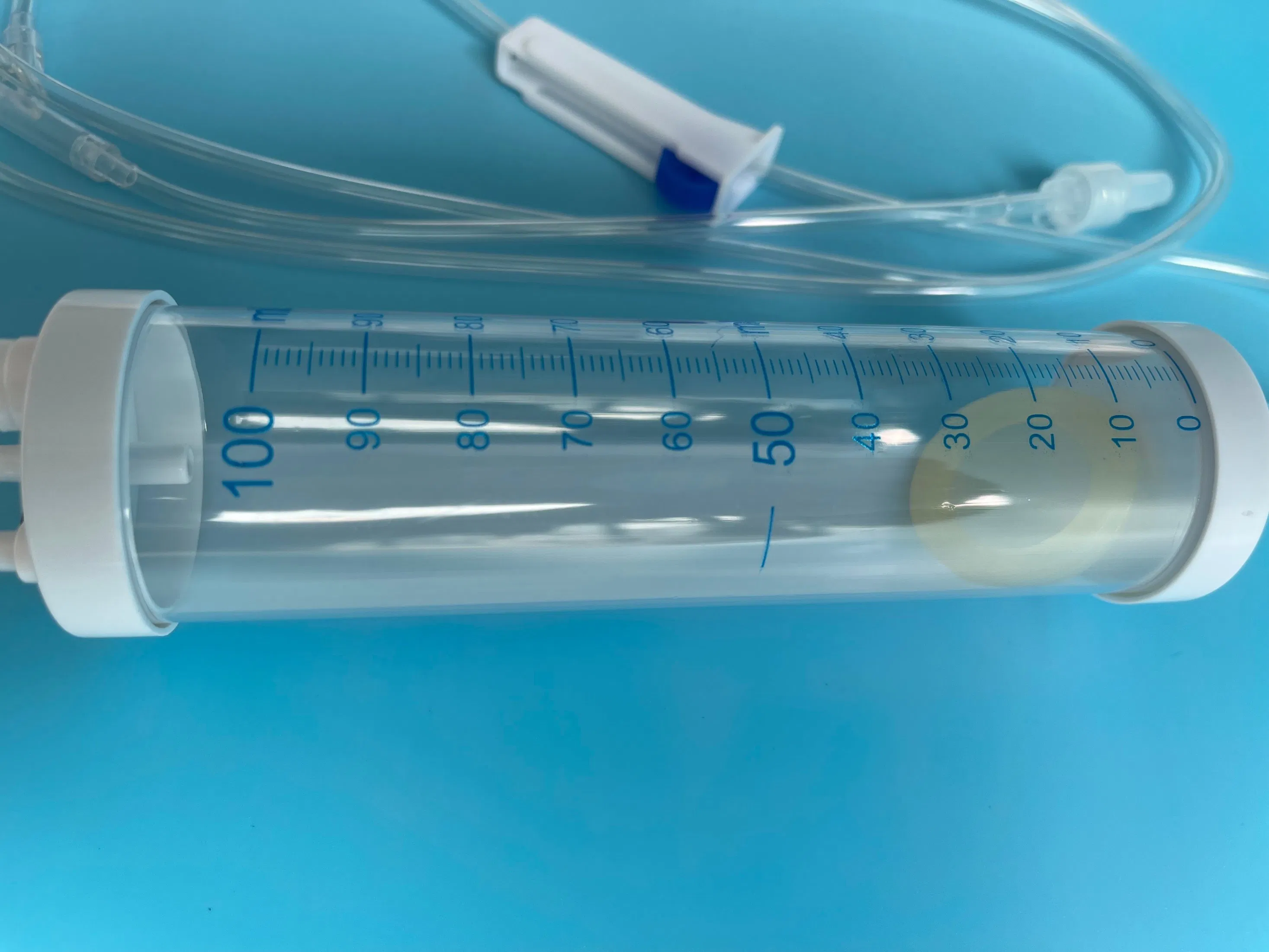 Conjunto de infusión de aparato de bureta tipo microgotero IV pediátrico volumétrico 100ml