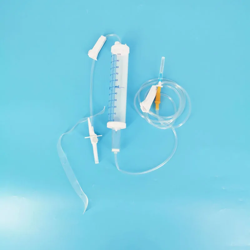 Equipo de infusión primaria con bureta 5