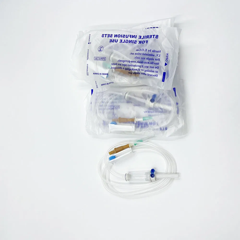 Conjunto de infusión médica premium para una entrega segura y precisa. Conjunto de infusión desechable con control de flujo de precisión y esterilidad