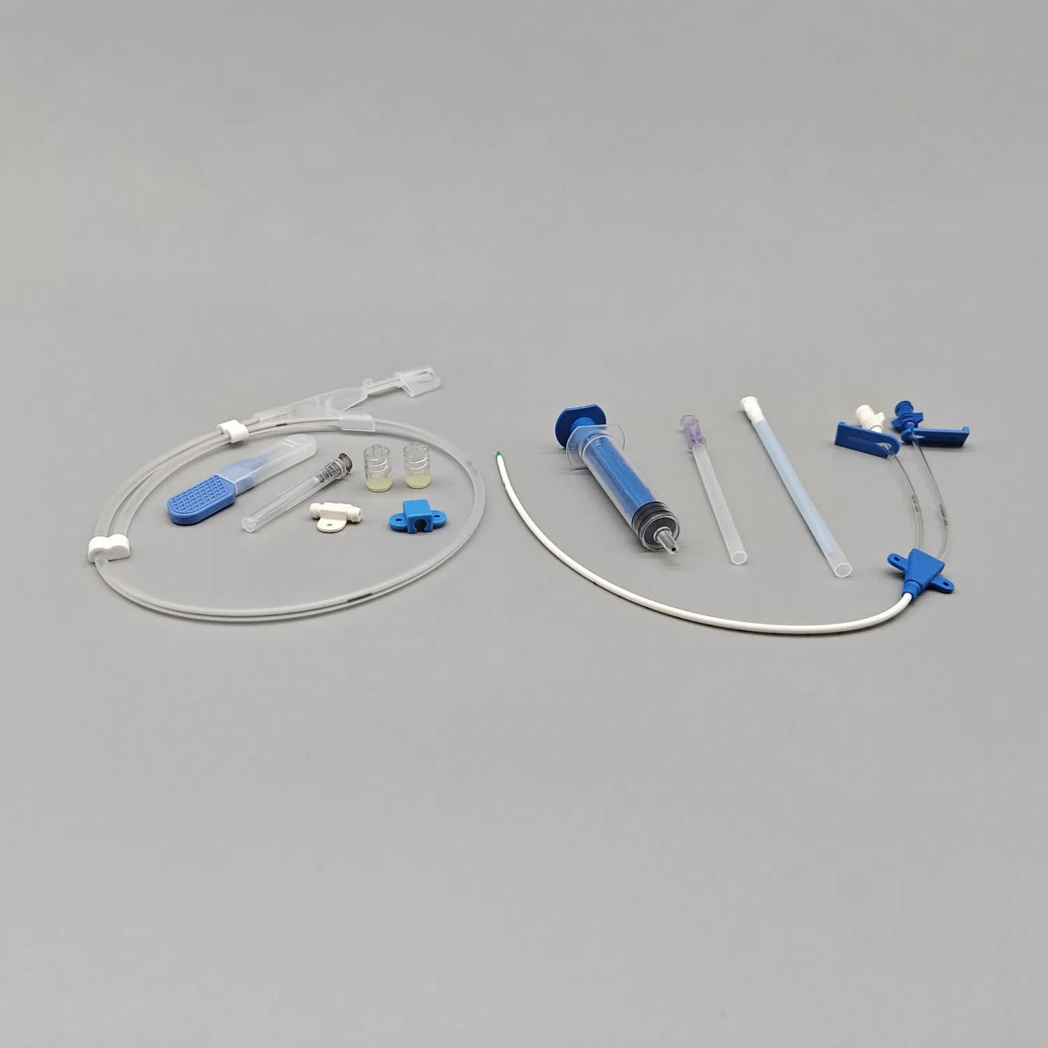 Kit de catéter de doble lumen para inserción percutánea