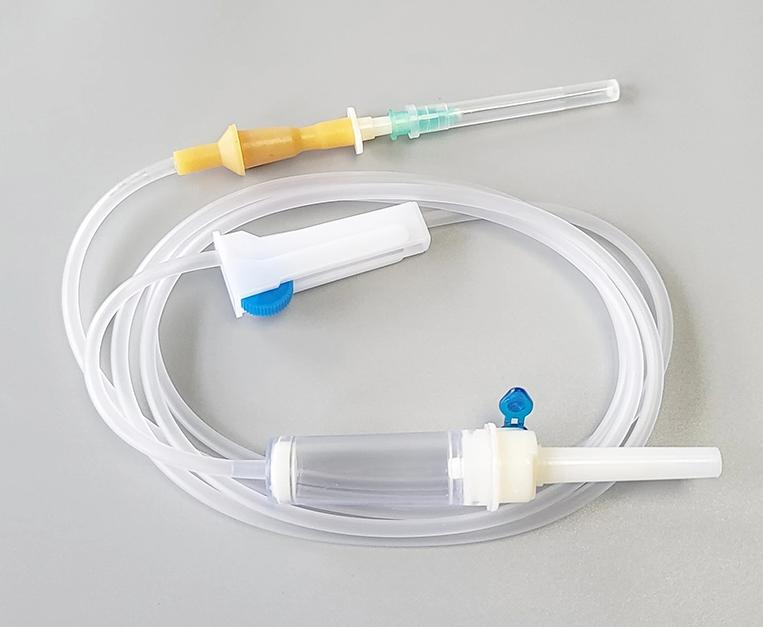 Equipo desechable médico para infusión intravenosa