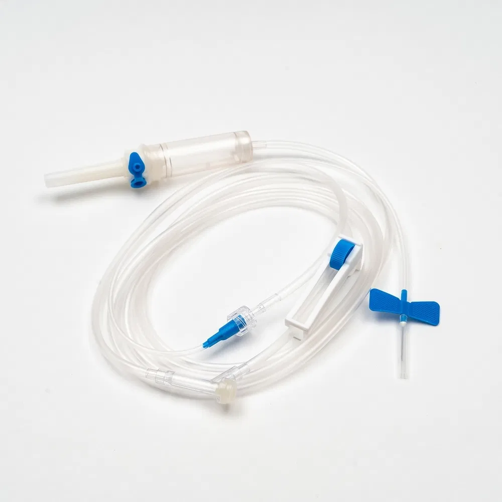 Conjunto de infusión intravenosa estéril de un solo uso para goteo clínico