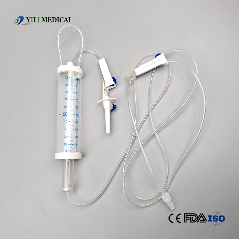 Juego de infusión IV desechable tipo microgotas para niños pediátricos de un solo uso con bureta y filtro de agujas