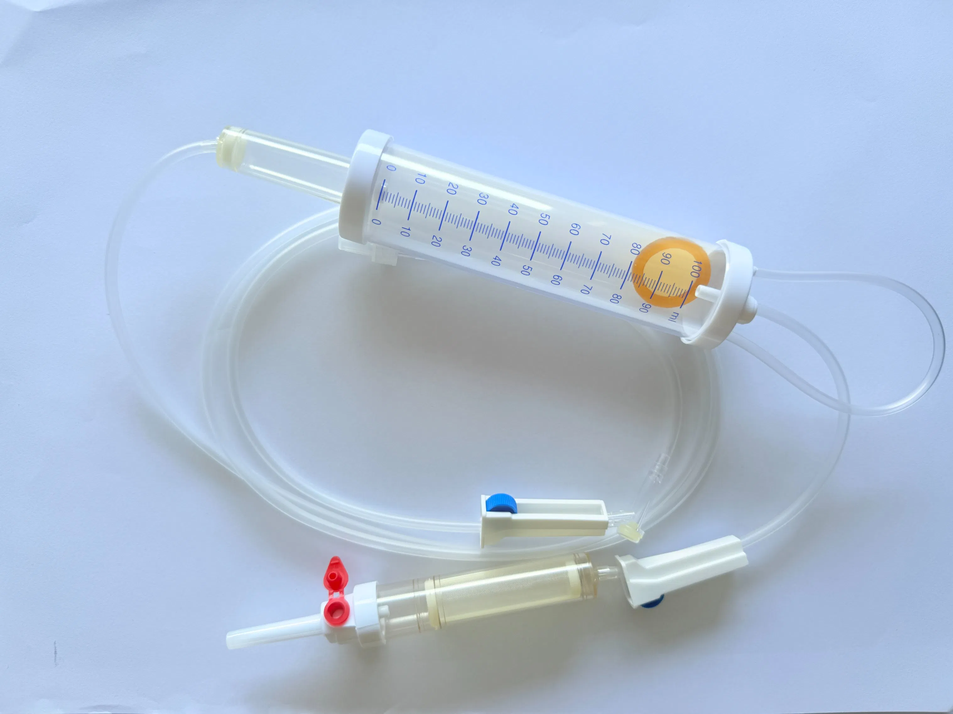Conjunto de infusión desechable para infusión intravenosa estéril médica sin aguja