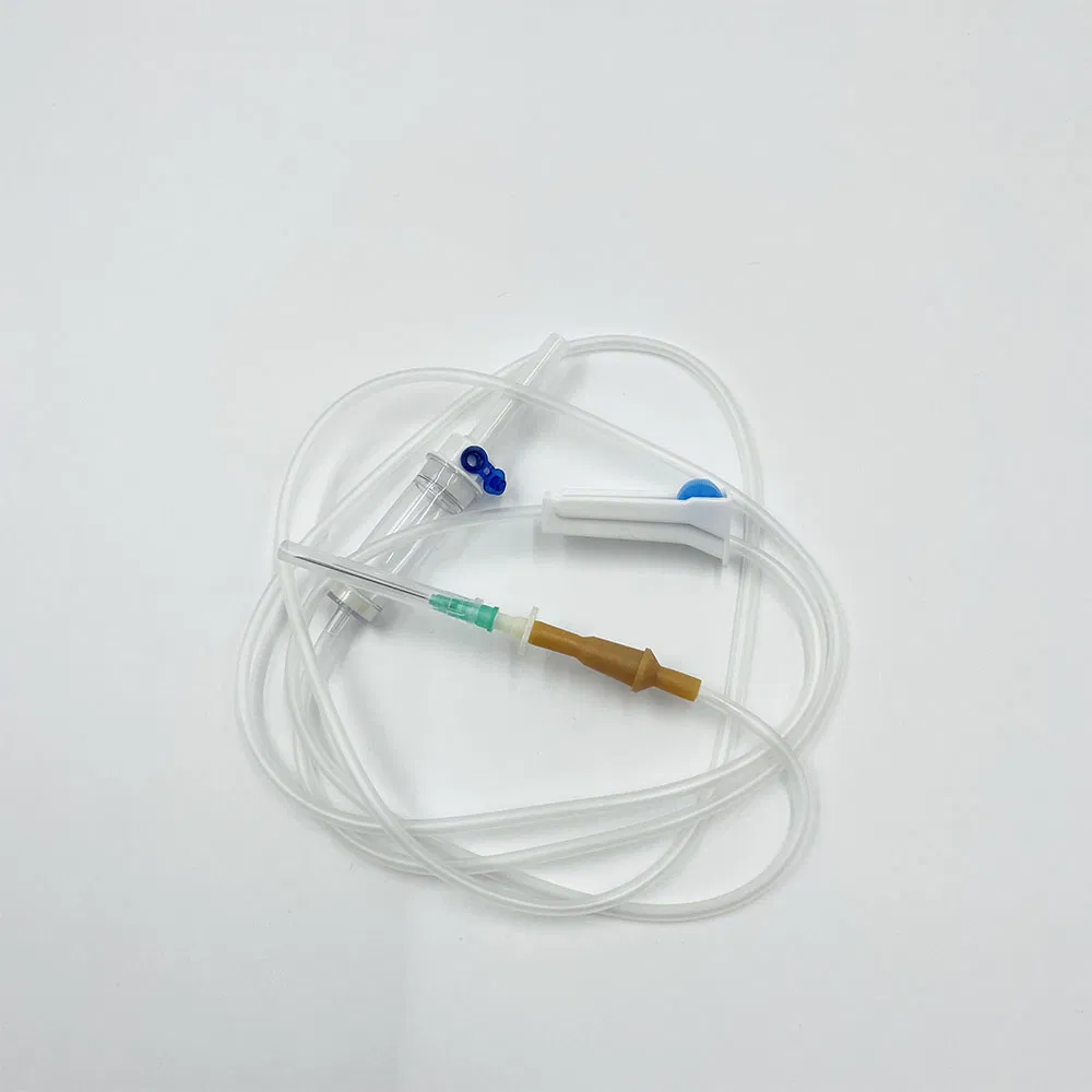 Conjunto de infusión médica de calidad diseñado para aplicaciones intravenosas para mantener la comodidad y seguridad del paciente