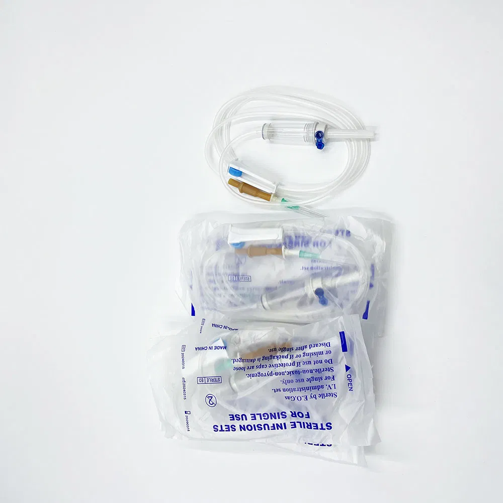 Conjunto de infusión médica premium para una entrega segura y precisa. Conjunto de infusión desechable con control de flujo de precisión y esterilidad