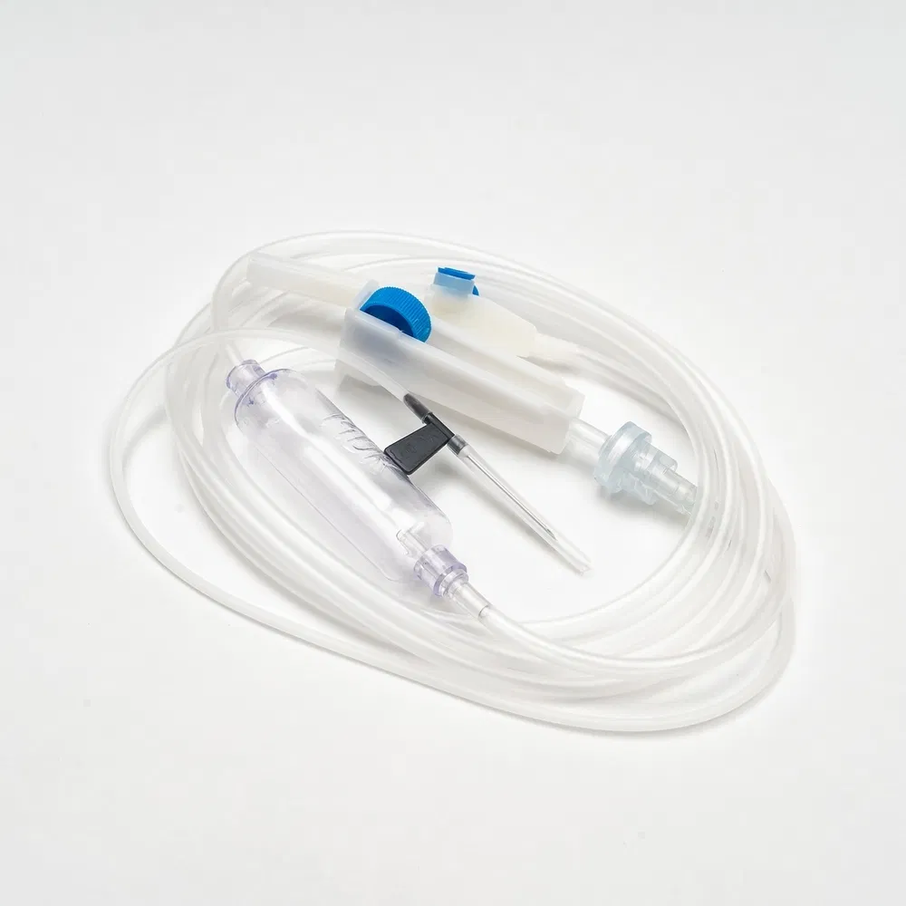 Juego de infusión estéril desechable estándar de hospital para terapia intravenosa general