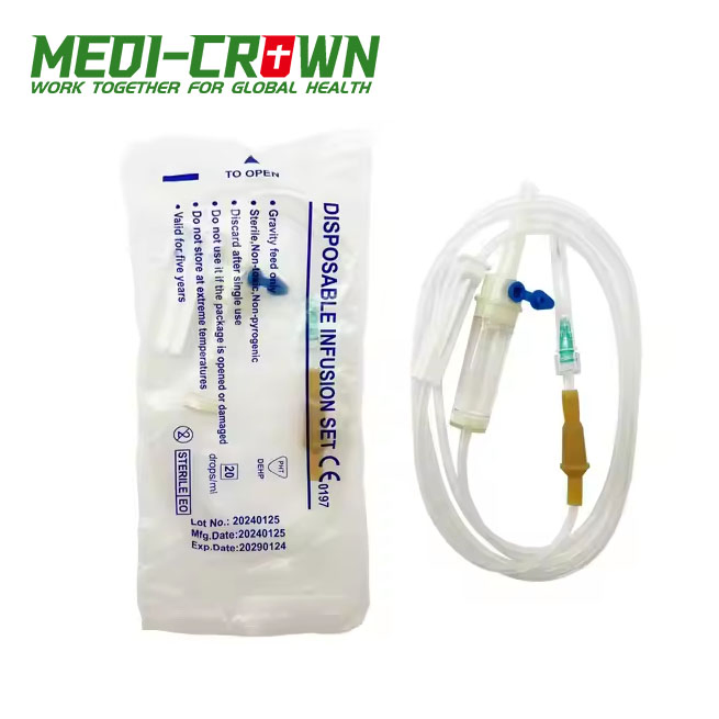 Juego de infusión de transfusión de sangre IV desechable con CE e ISO con filtro