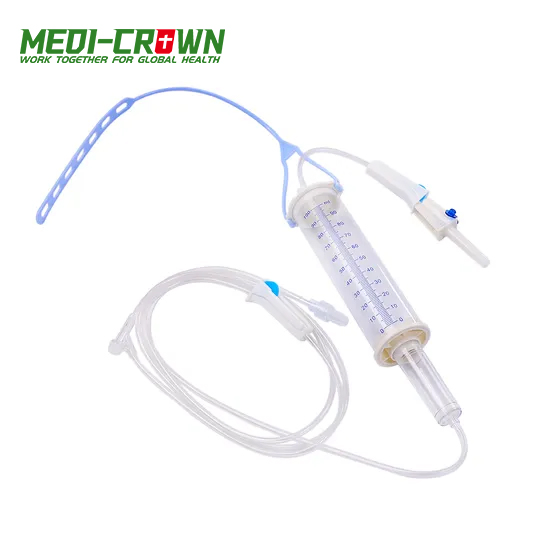 Tipo de microgoteo estéril intravenoso 20/60 gotas pediátricas para niños y adultos 100/150ml cc bureta desechable para set de infusión IV con ISO, CE con filtro
