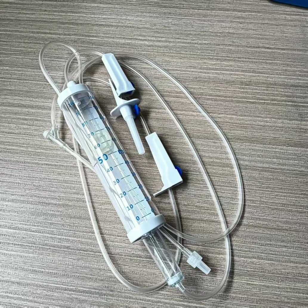 100ml Conjunto de infusión desechable para pediatría con bureta