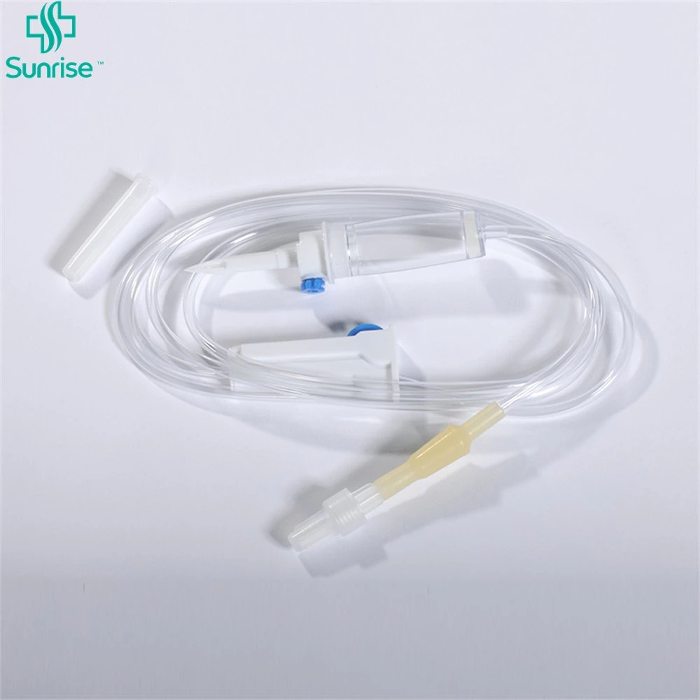 Juego de infusión desechable médico portátil con tubo de PVC libre de DEHP