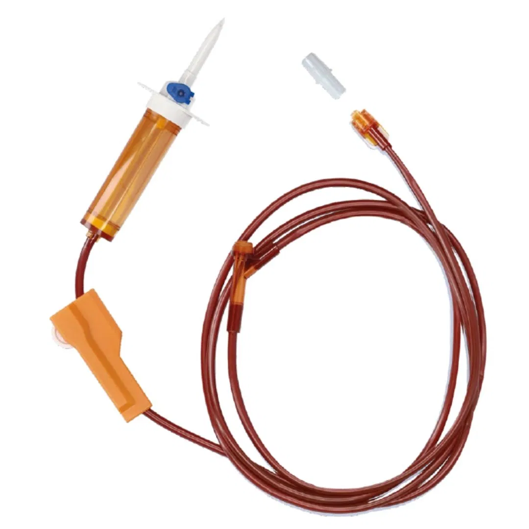 Conjunto de infusión hipodérmica IV a prueba de luz médica con pinza Robert