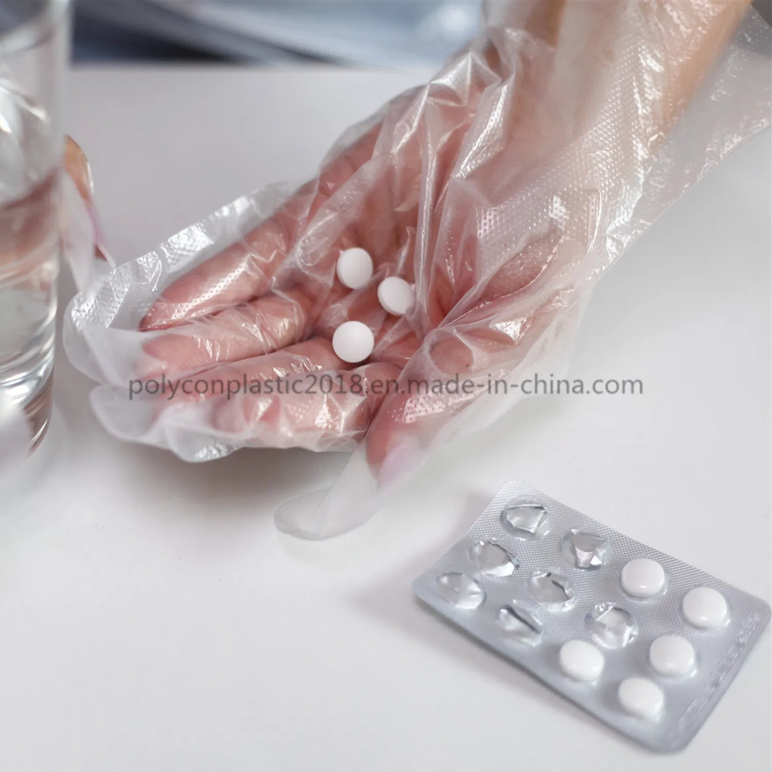 Luvas Descartáveis de PE para Proteção das Mãos