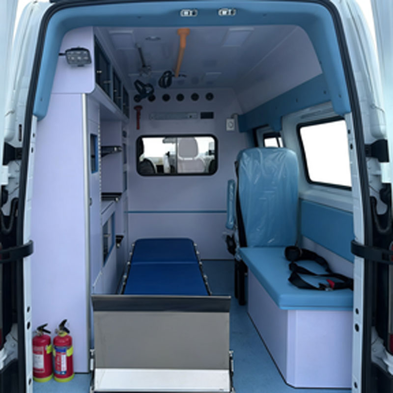 Factory Price 4X2 Fully Equipped Medical Ambulance with Advanced Life-Support &amp; Smart Digital Patient Monitoring Unit