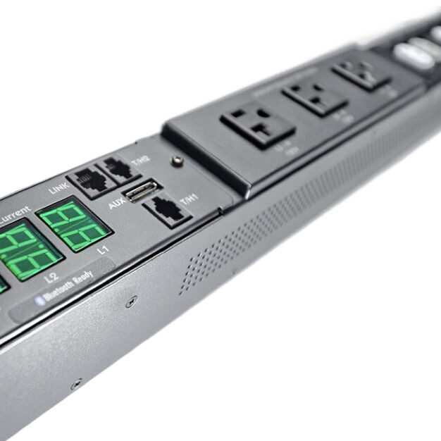 Rugged 24-Outlet Power Distribution System for Industrial Use