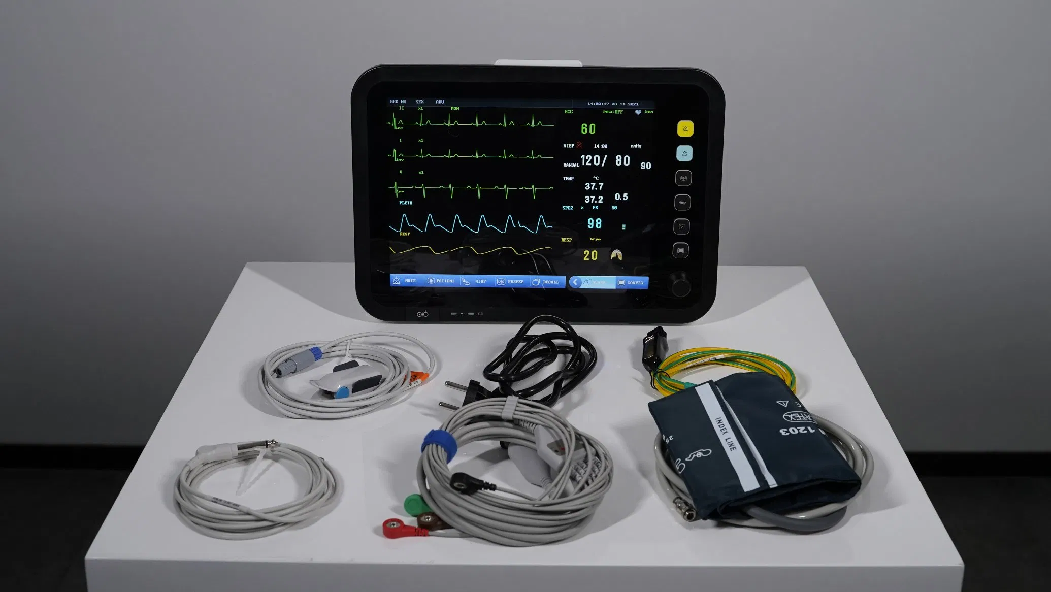 Emergency Hospital Apparatus Portable Remote Patient Monitoring Vital Signs Monitor Multiparameter Patient Monitor
