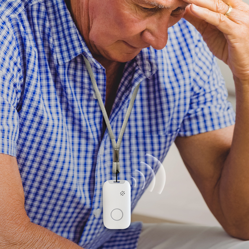 Remote Patient And Elderly Alert Monitoring Device For Seniors - Fall Detection, SOS, And Vital Signs Tracking