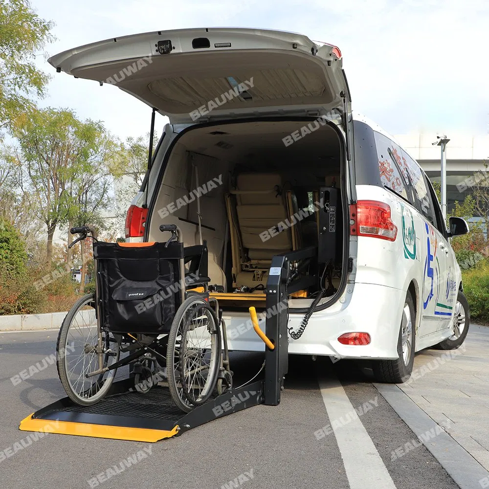 Electric Hydraulic Wheelchair Lift Platform for Disabled Handicapped Older People Assisting Patients to Board Vehicles