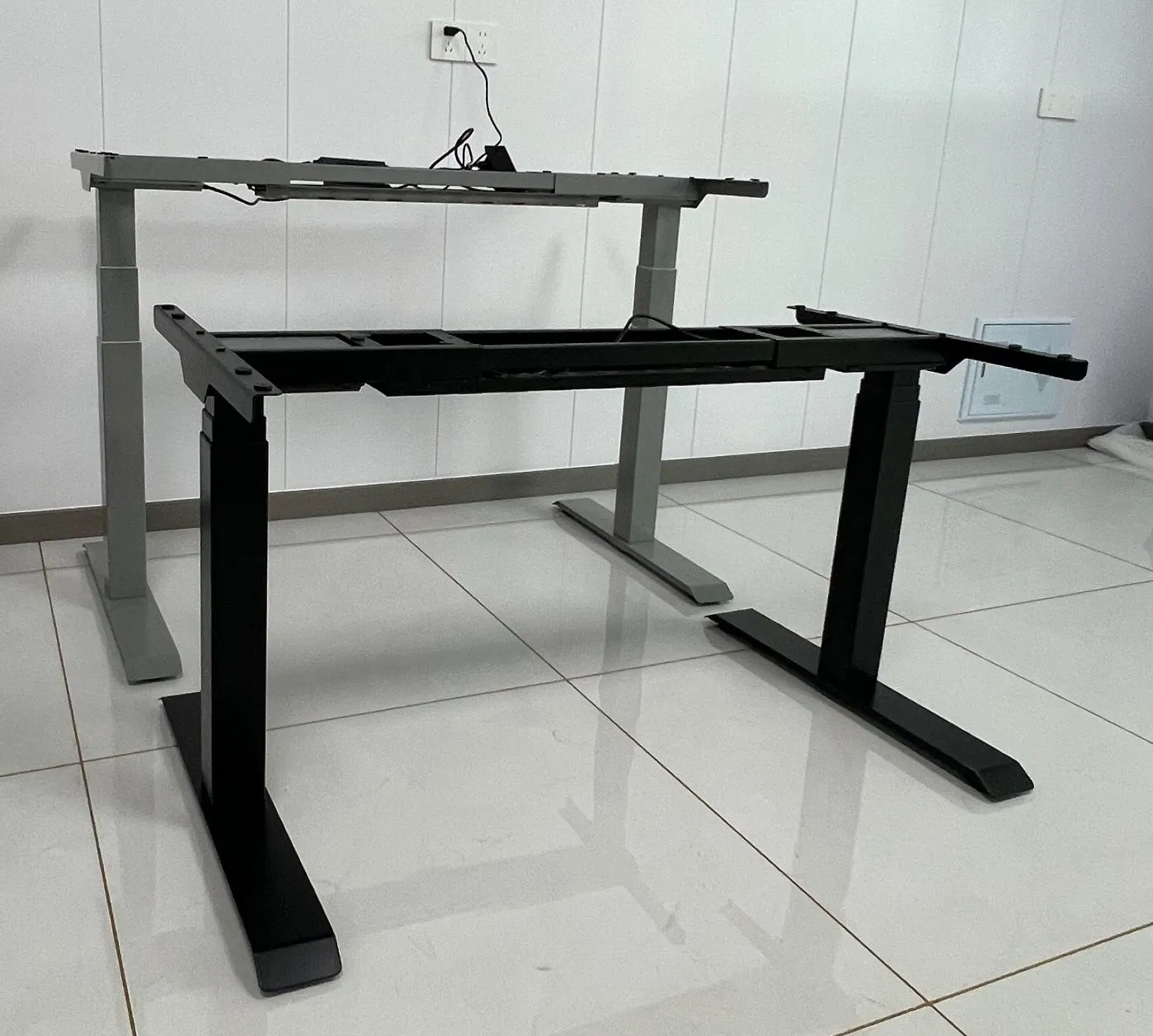 White Height Adjustable Computer Desk Top Wooden