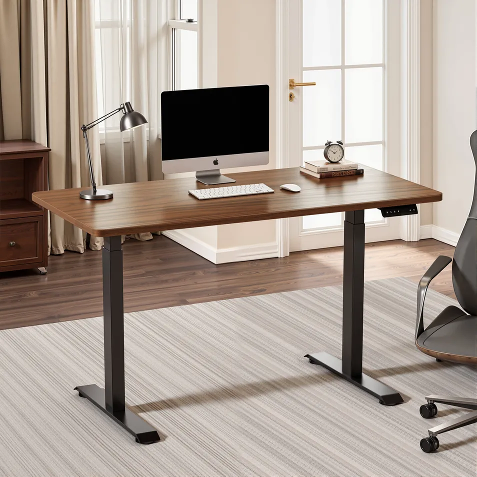 Height Adjustable Computer Table