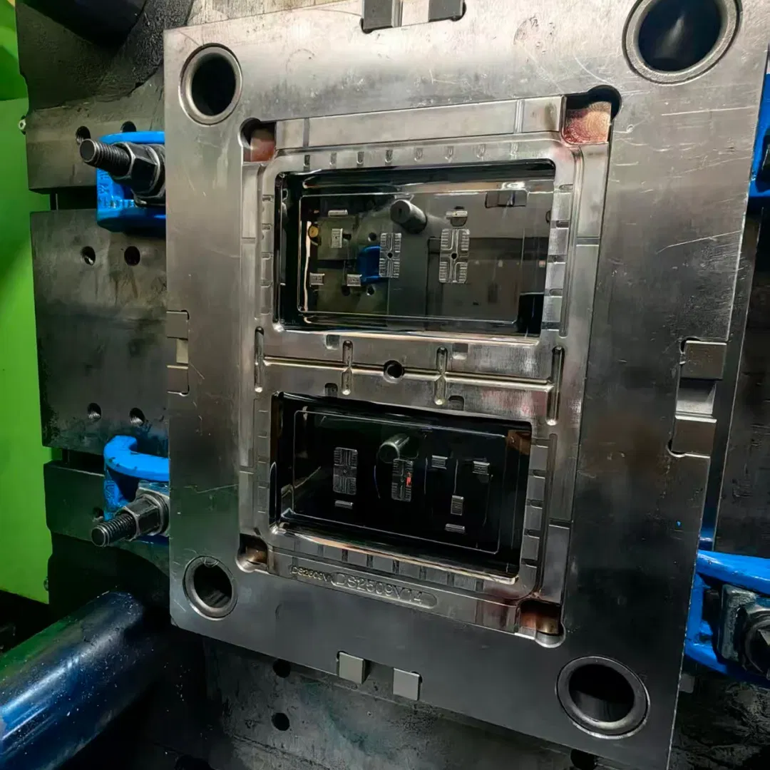 High Precision Durable Stainless Steel Multi-Cavity Automotive Interior Exterior Components Plastic Injection Mold
